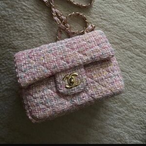 Chanel knitted bag